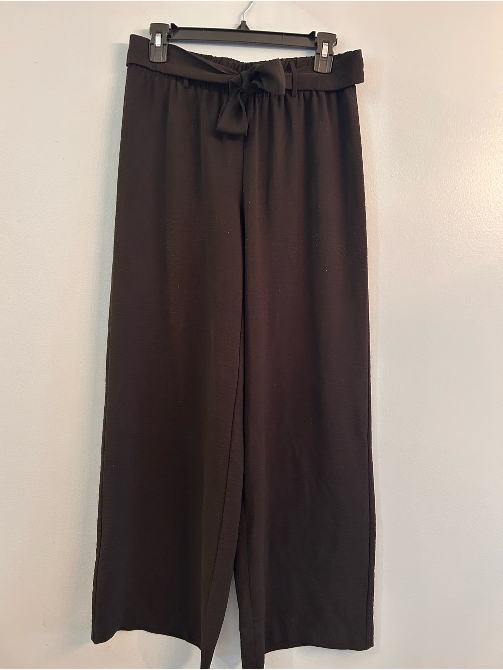 Wide-Leg Tie-Waist Pants - Black